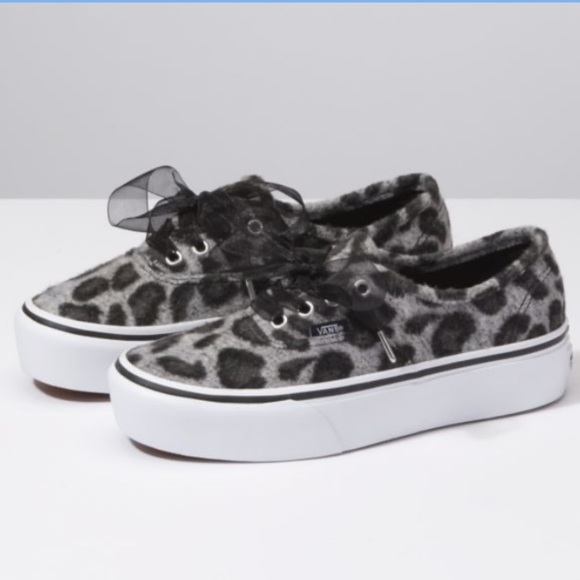 Vans Shoes - Vans authentic platifform fuzzy leopard sneaker 🐾